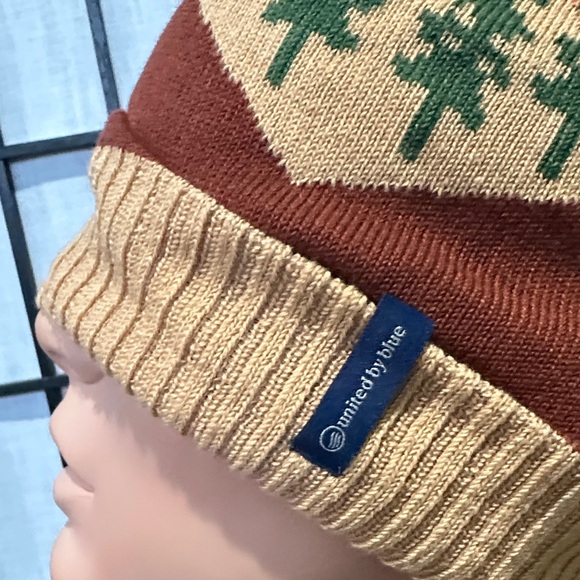 United By Blue Recycled Moon Phase Winter Hat Beanie NWOT - Picture 5 of 7